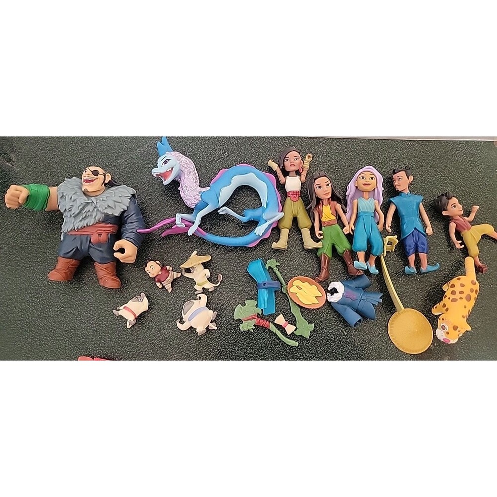 Disney Raya and‎ the Last Dragon Toy Figures Playset cake toppers